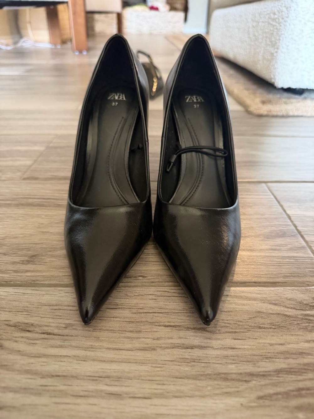 Zara Black Pointed Leather Heels